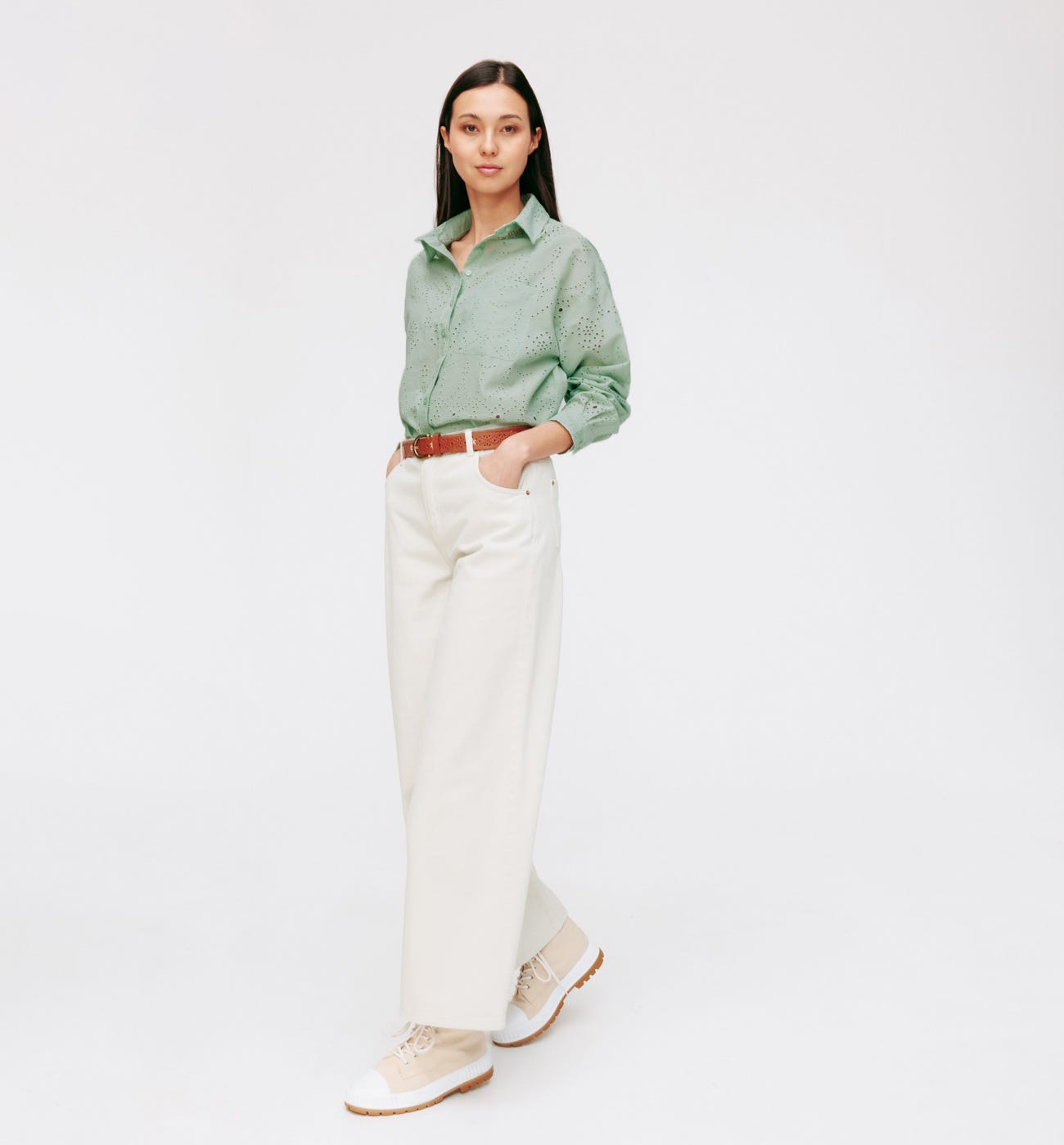 Bluse aus englischer Stickerei