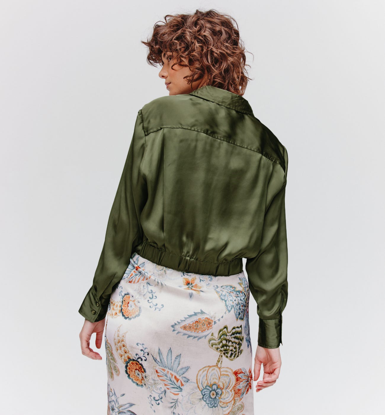 Seidige Bluse mit Alloverprint