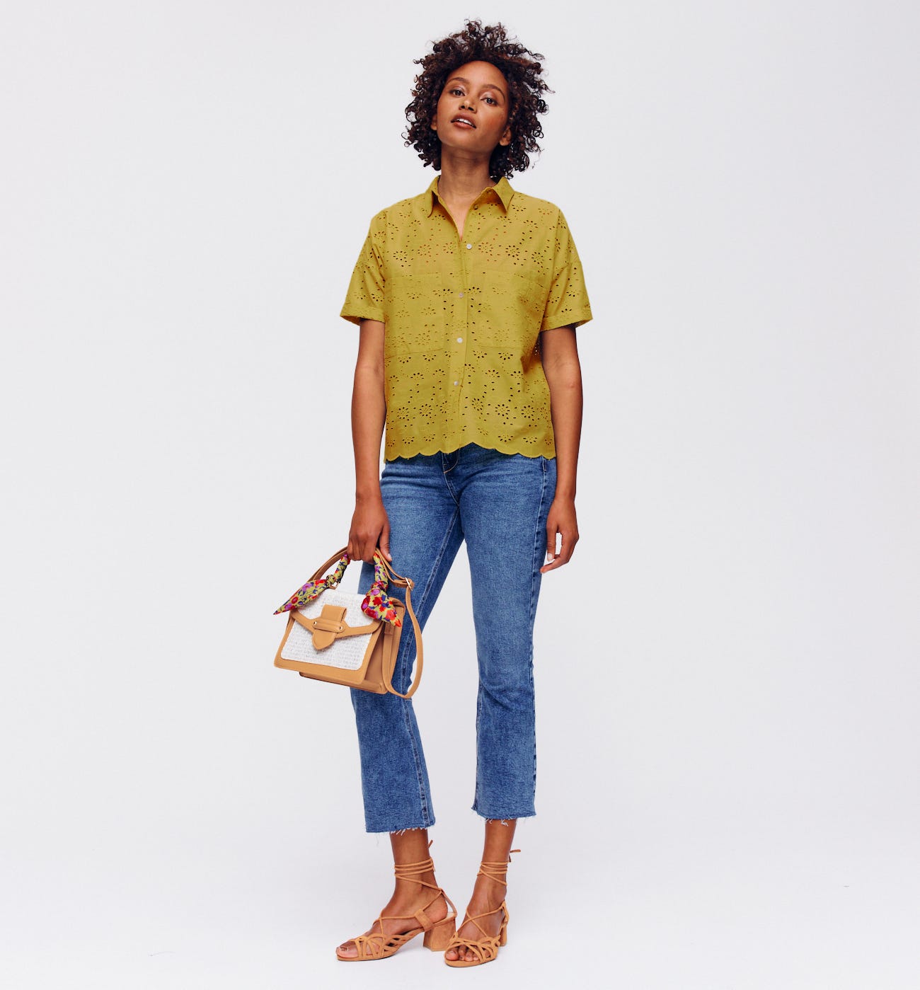 Chemise en broderie anglaise