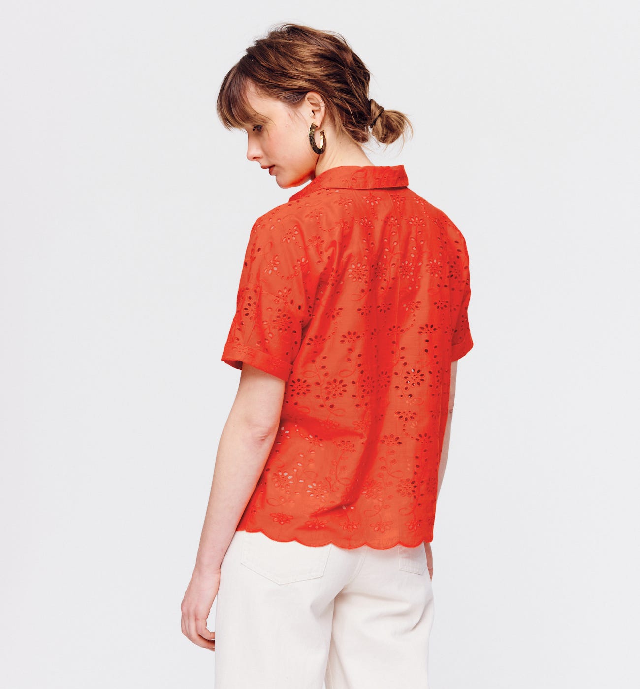 Bluse aus englischer Stickerei