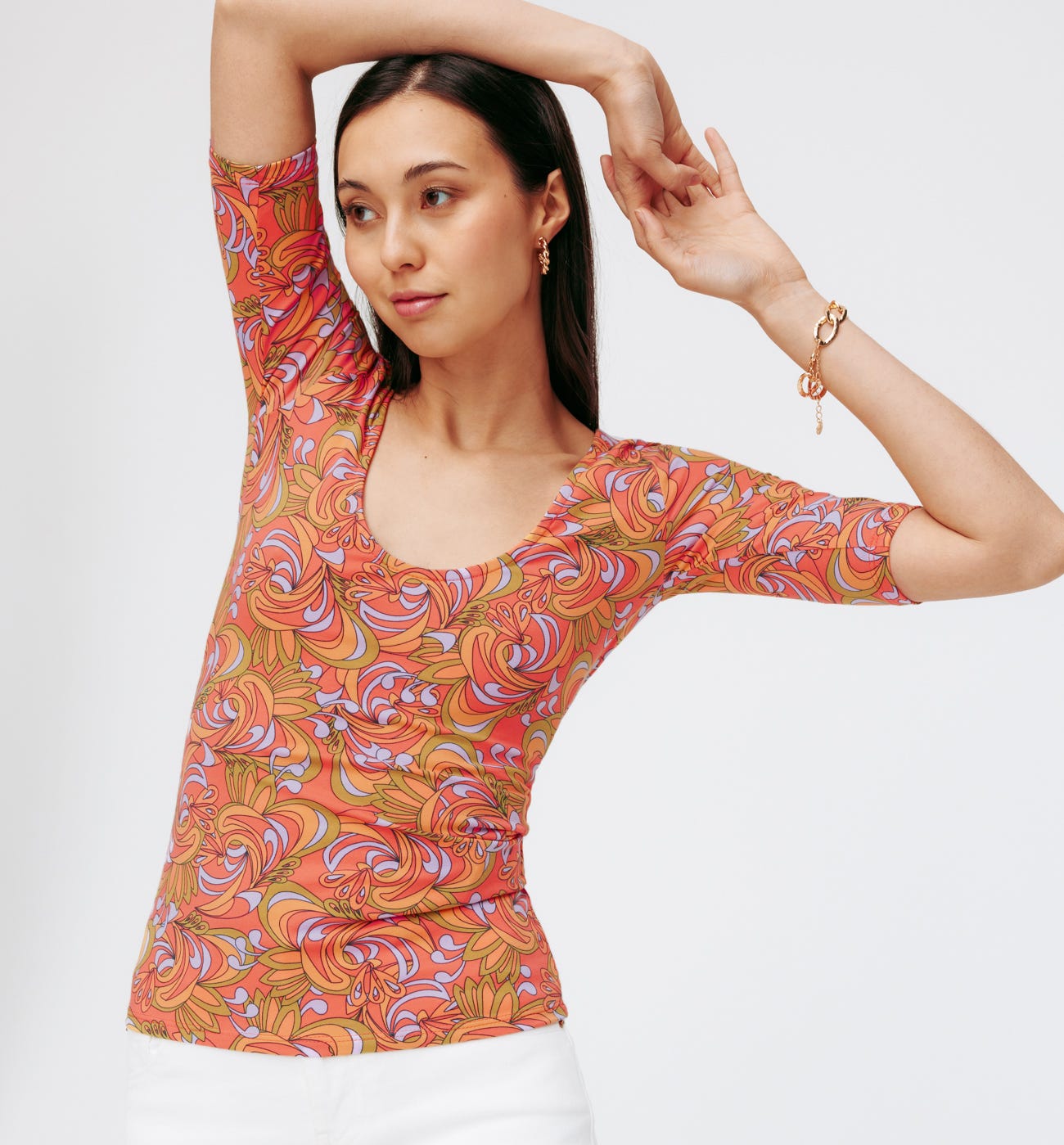 T-shirt fantasia attillata