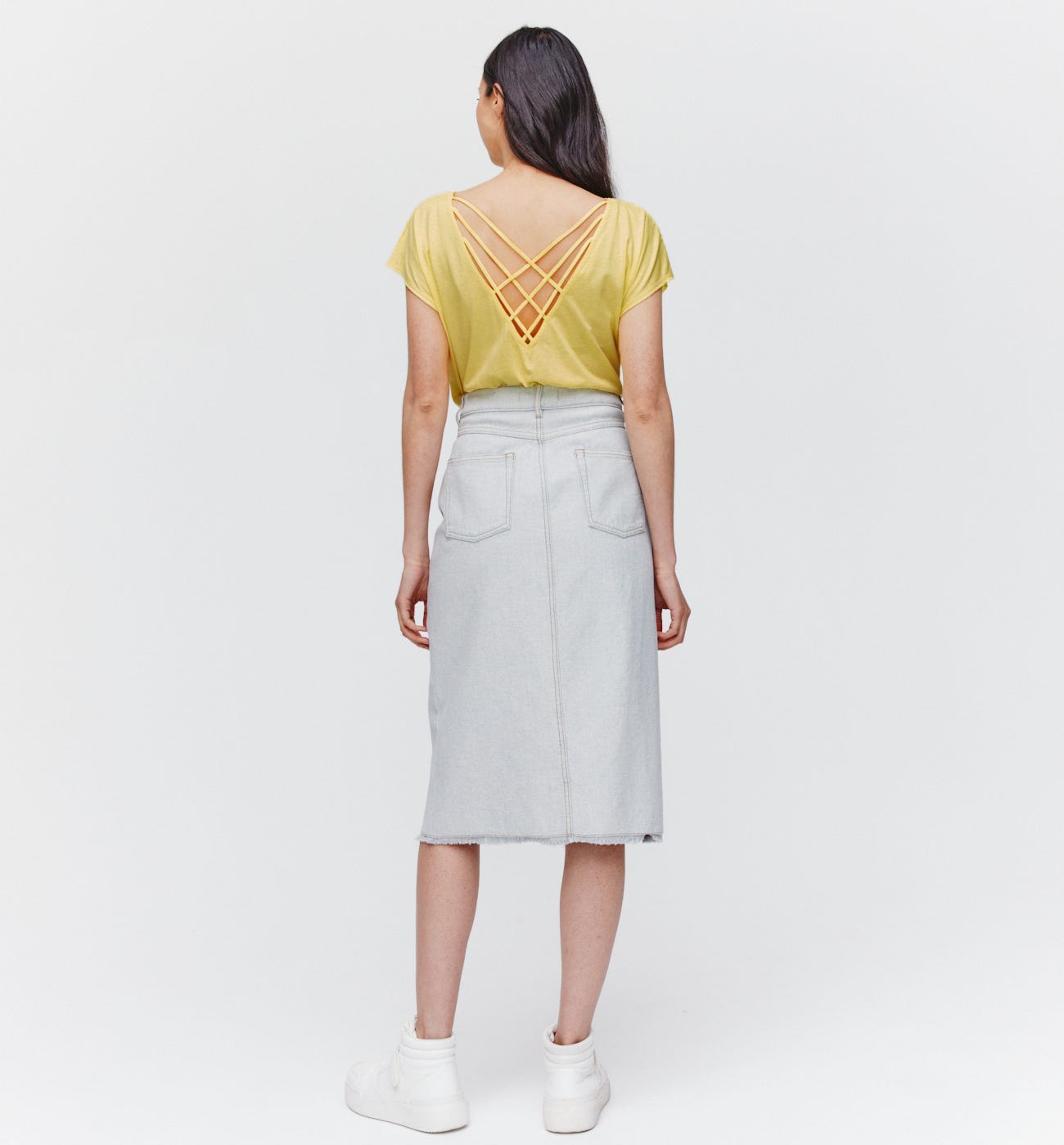 Low-back top