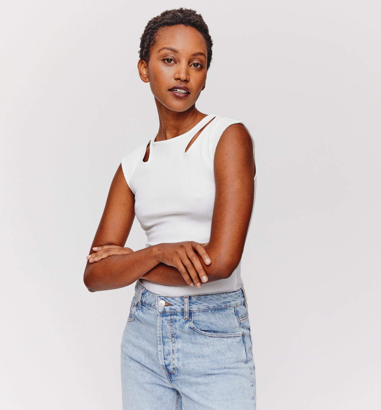 T-shirt côtelé découpé Femme