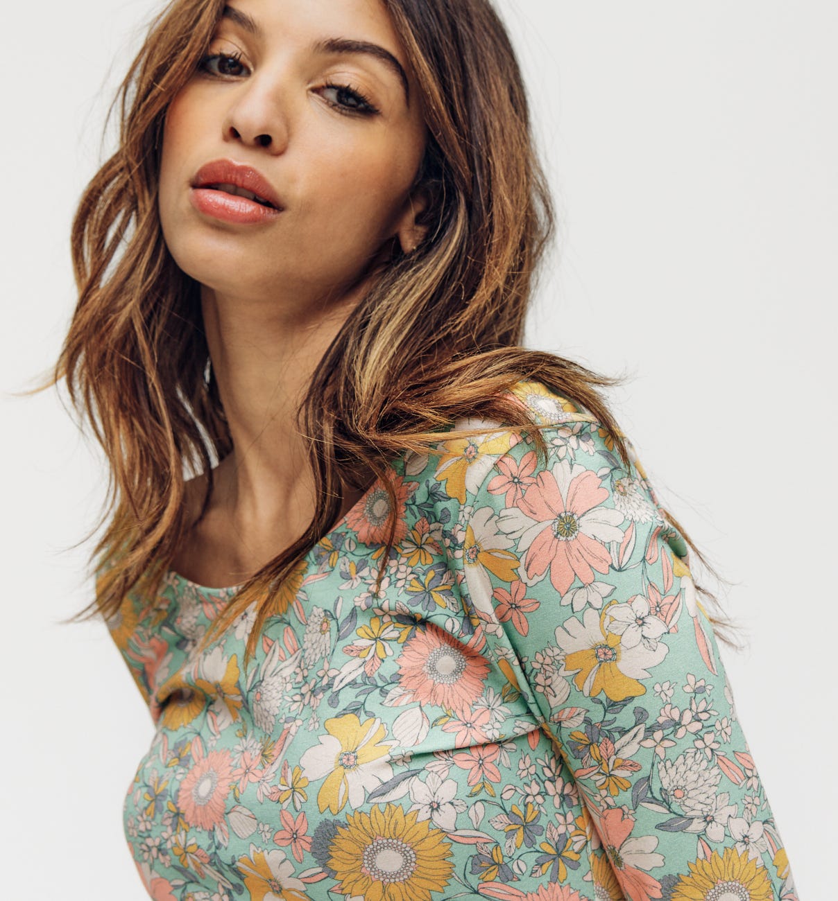 Patterned fitted top