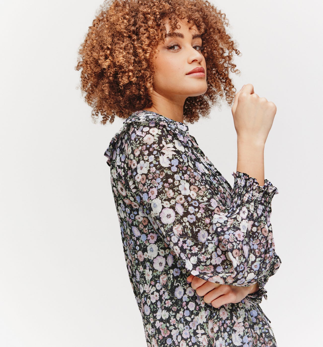 Dress with flat collar