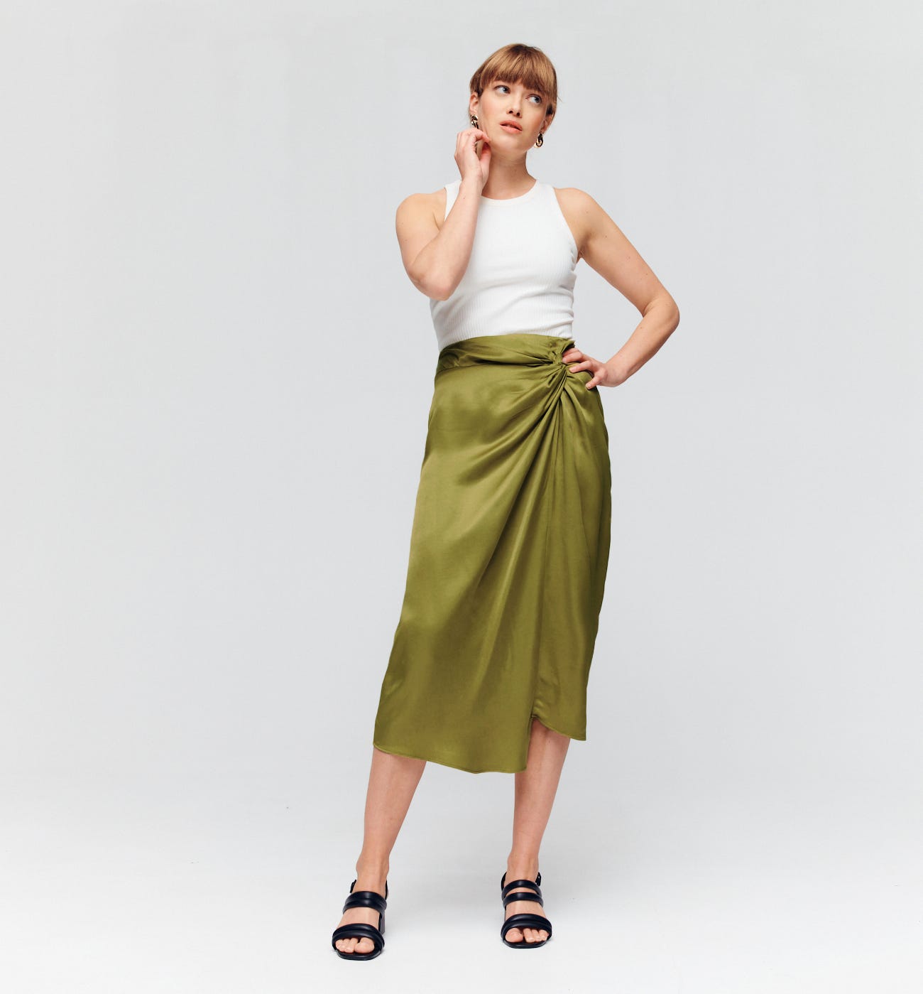 Jupe drapée en satin Femme