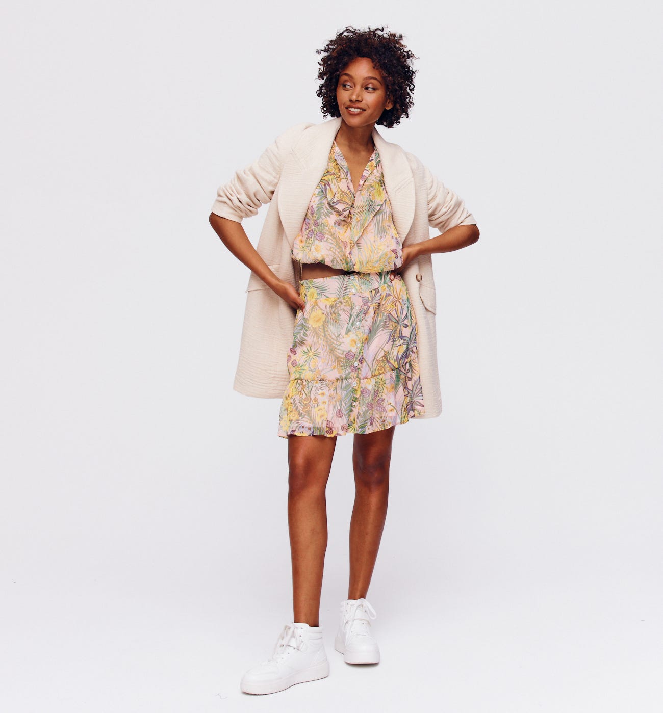 Frilly patterned skirt