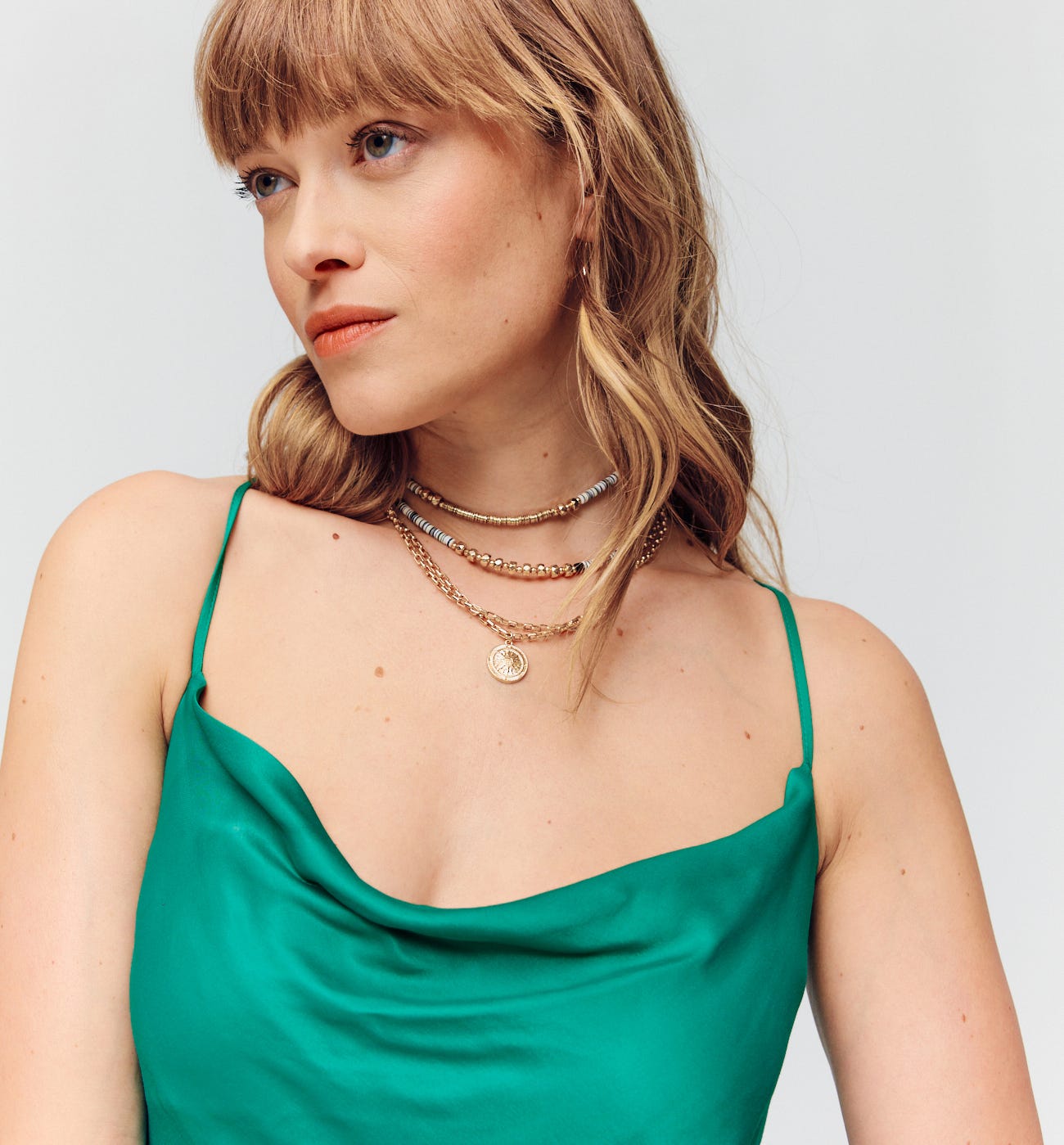 Vestido sedoso tirantes