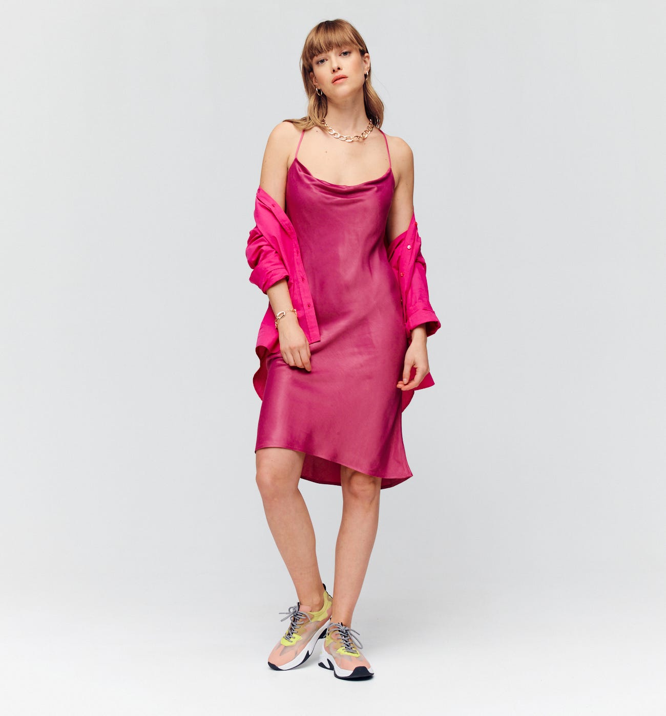 Vestido sedoso tirantes