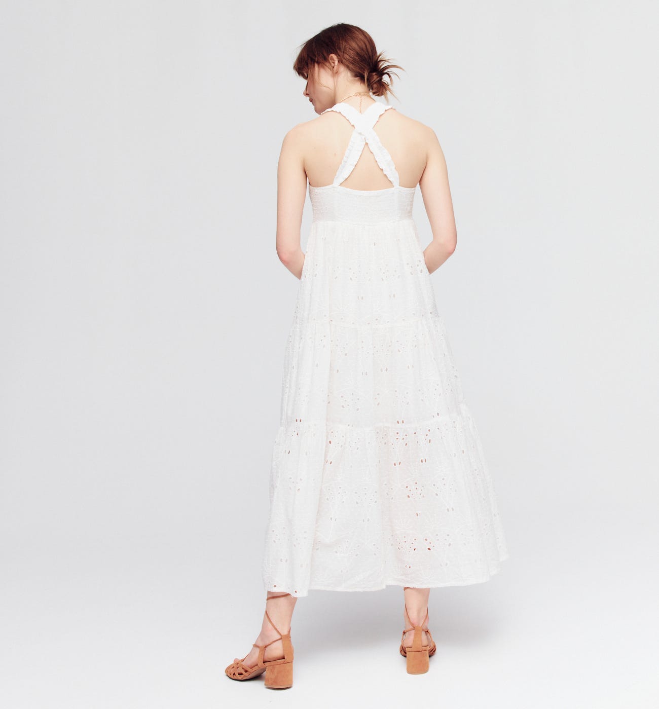 Robe en broderie anglaise