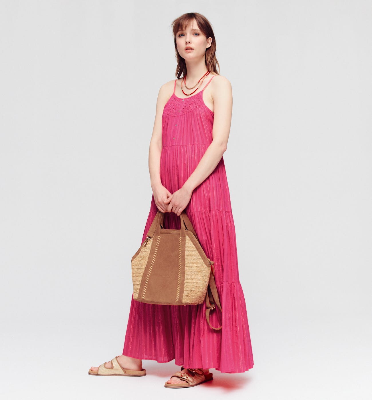 Vestito lungo con spalline