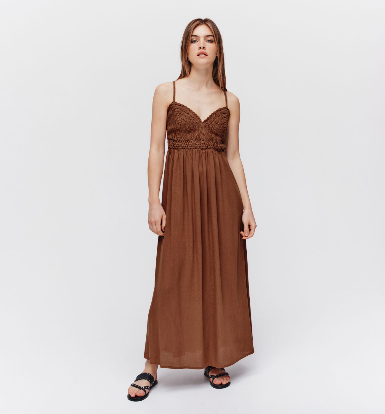Vestido largo detalle crochet
