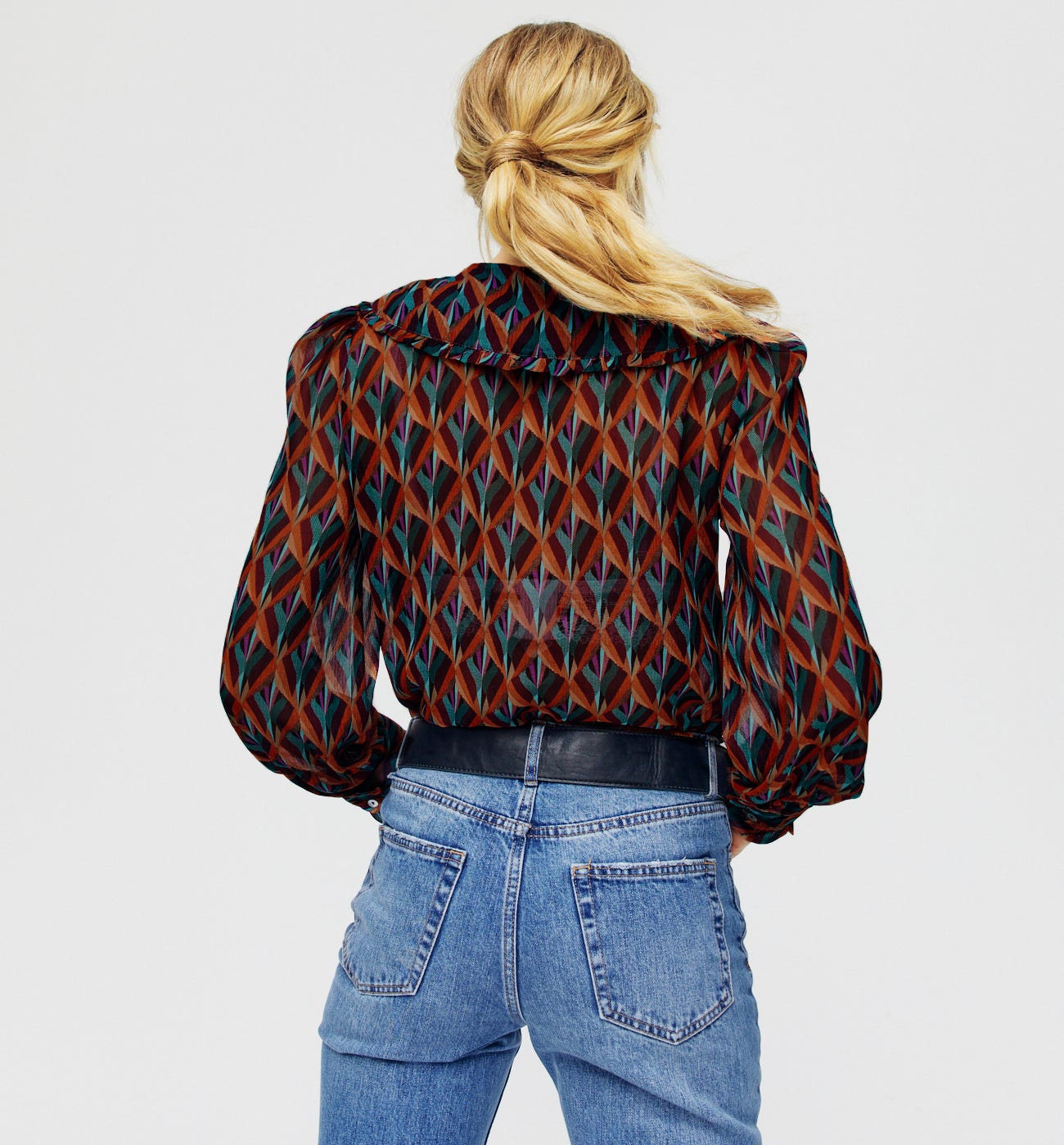 Hemdbluse mit XXL-Bubikragen