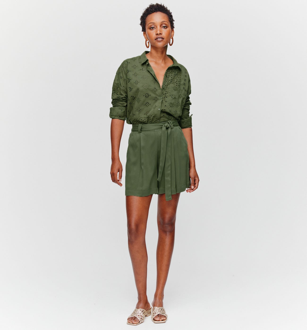 High-waist fluidhang shorts