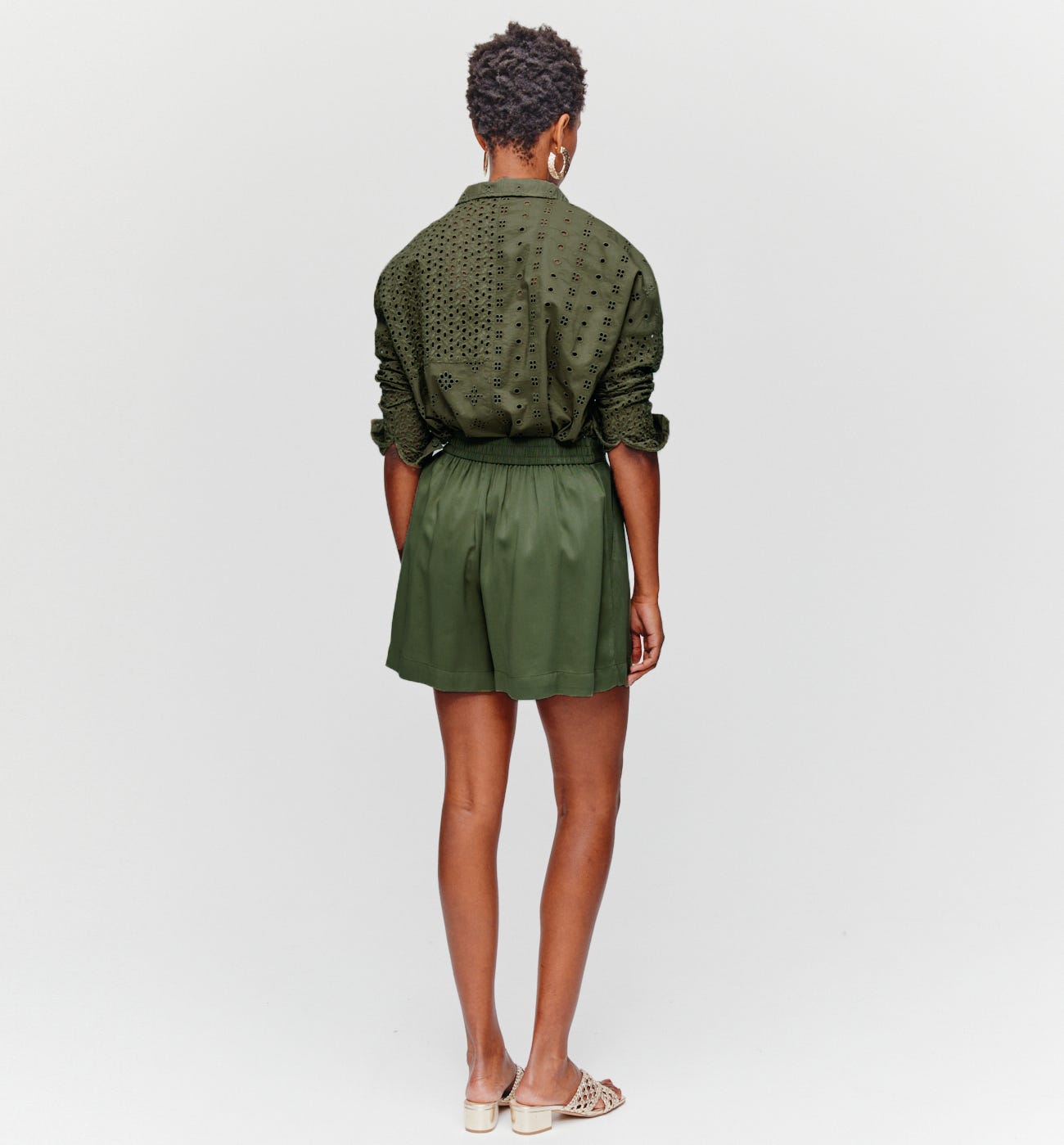 High-waist fluidhang shorts