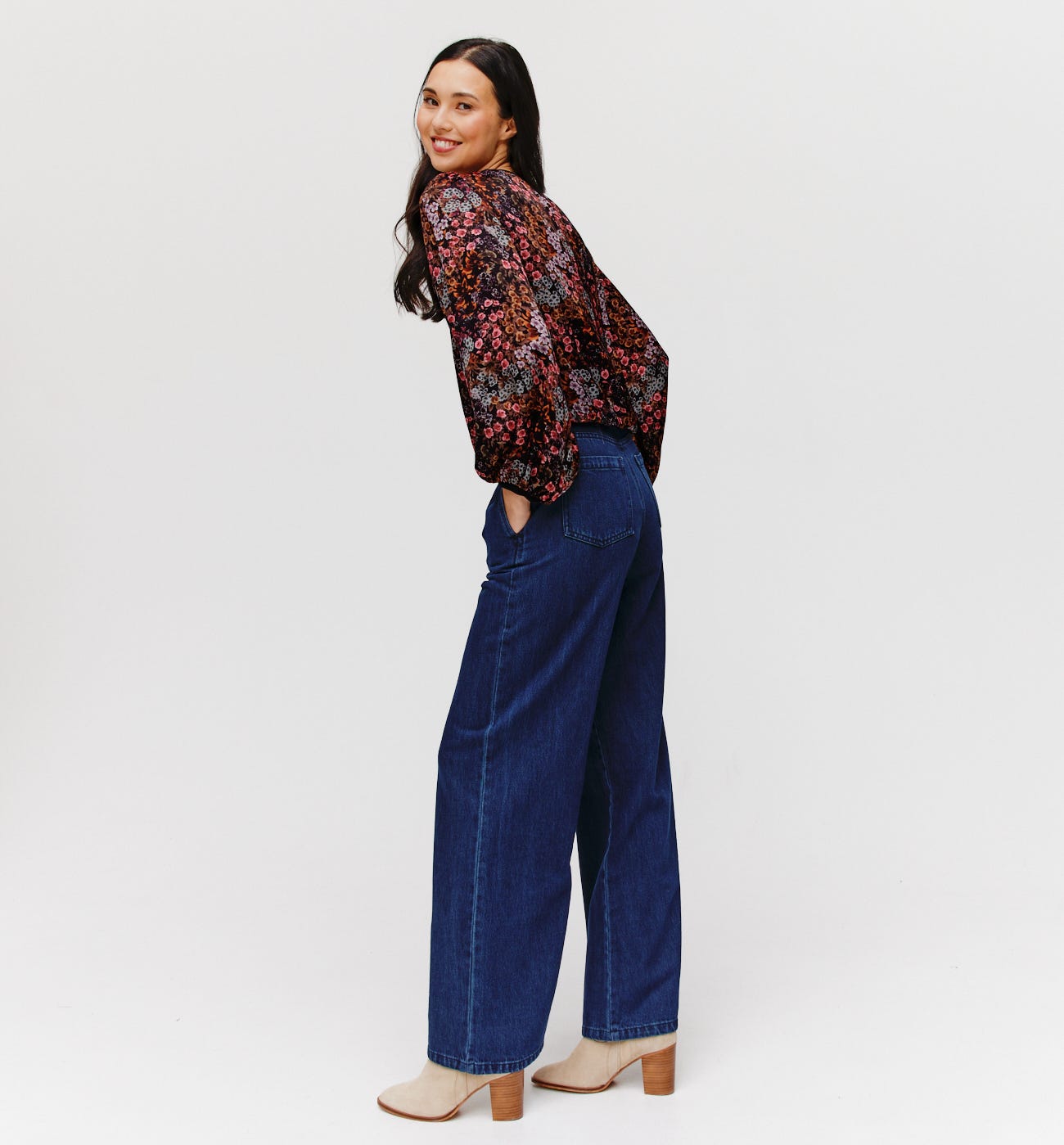 Blusa a fiori effetto seta