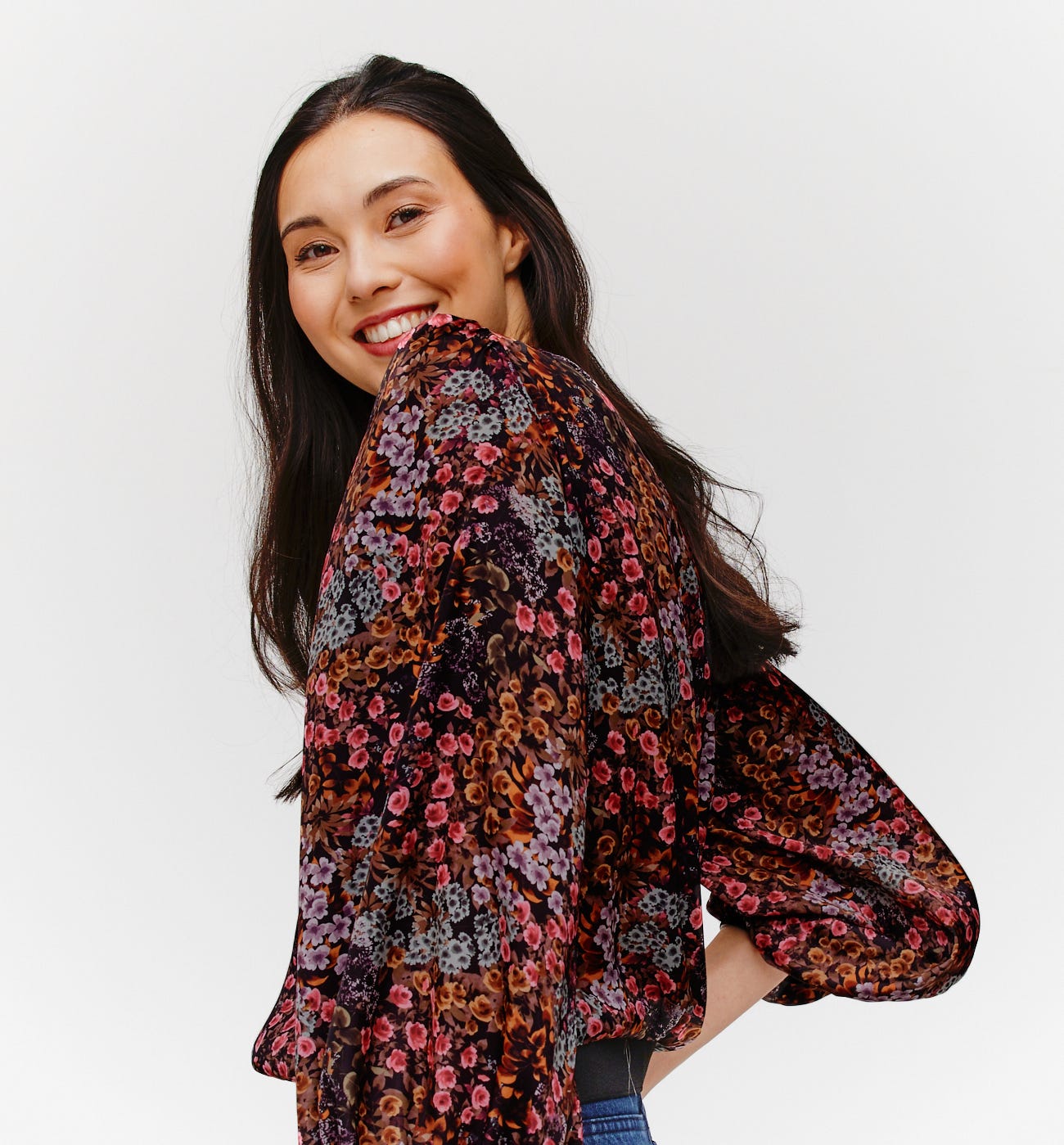 Blusa a fiori effetto seta