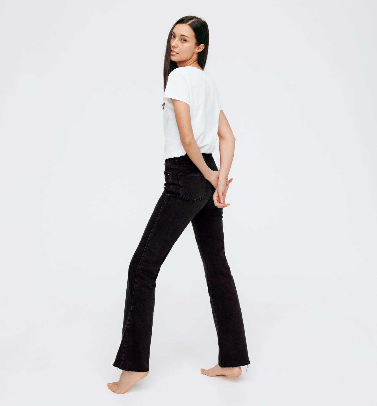 Jeansy typu flare