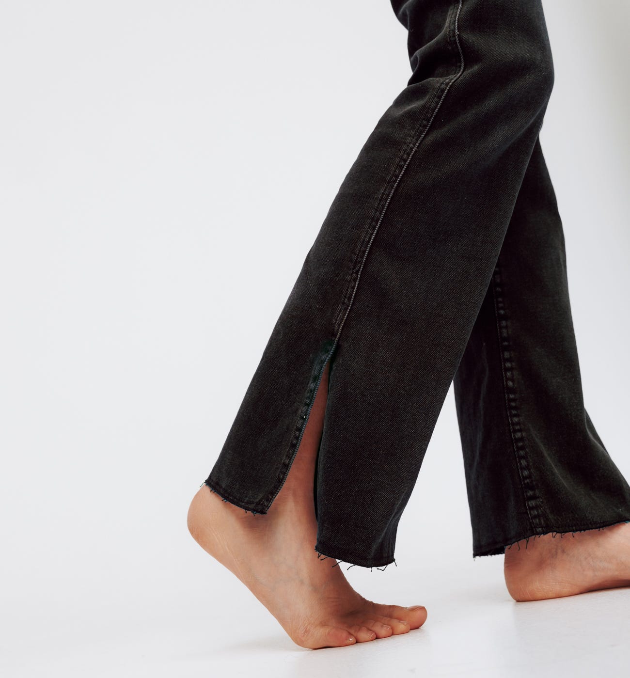 Jeansy typu flare