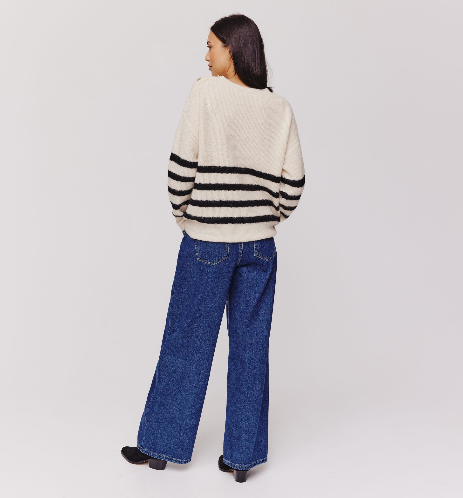 3666 Black Sleeve Detailed Jumper  main image 0
