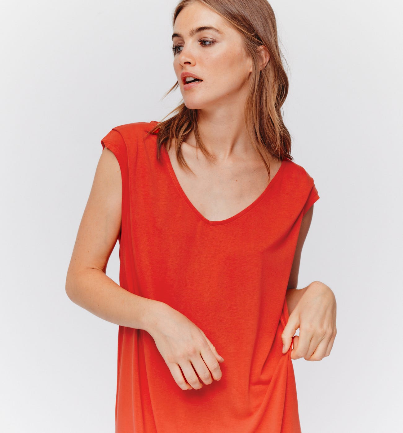 Plain sleeveless dress