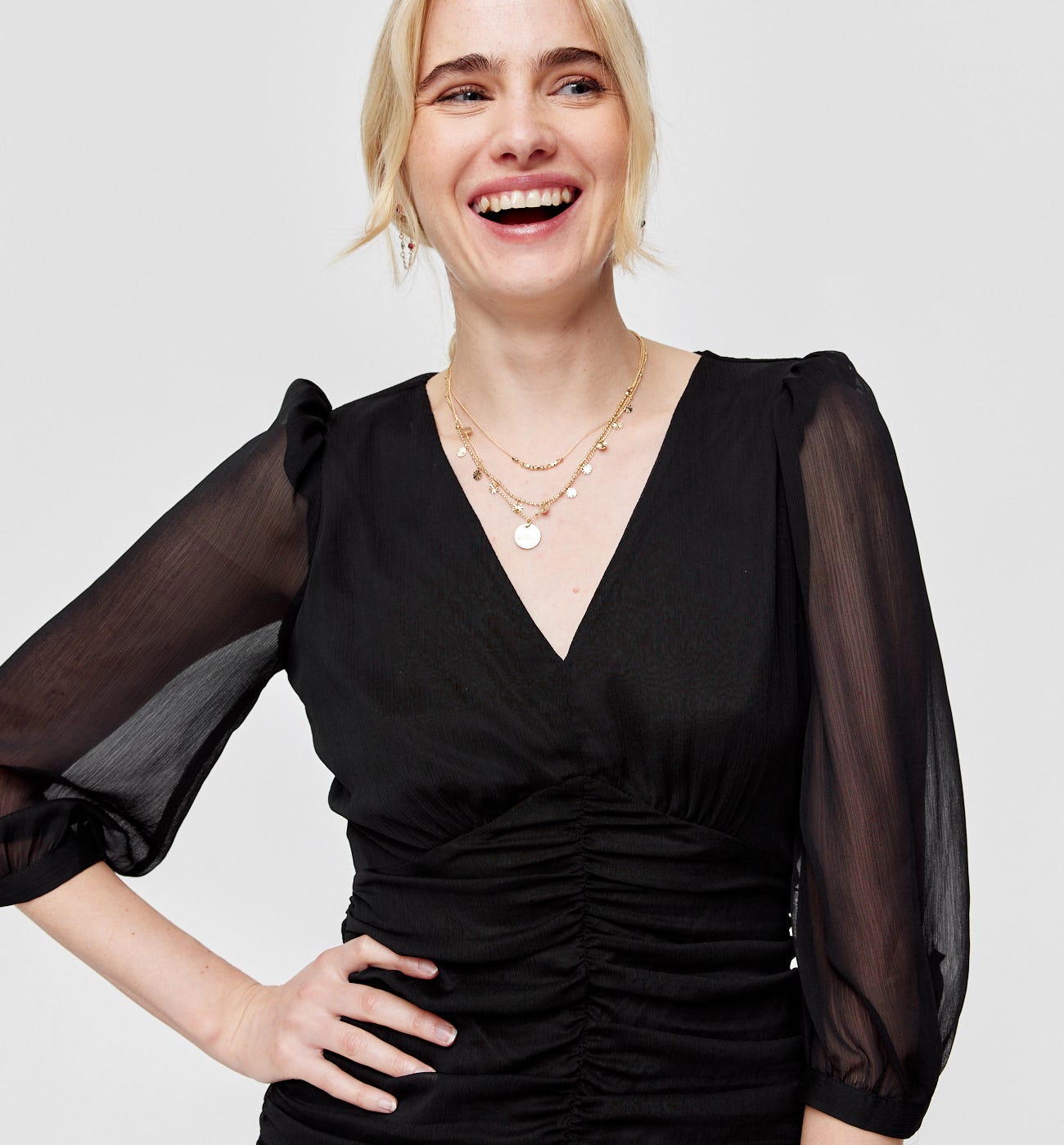 Robe courte volantée Femme