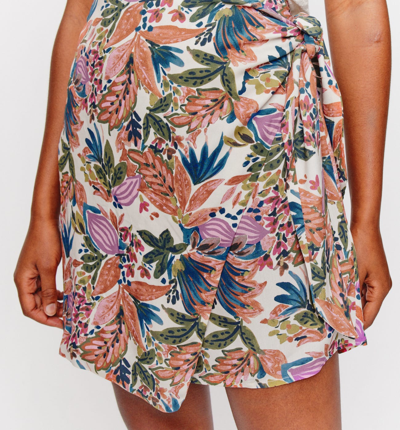 Short floral skirt