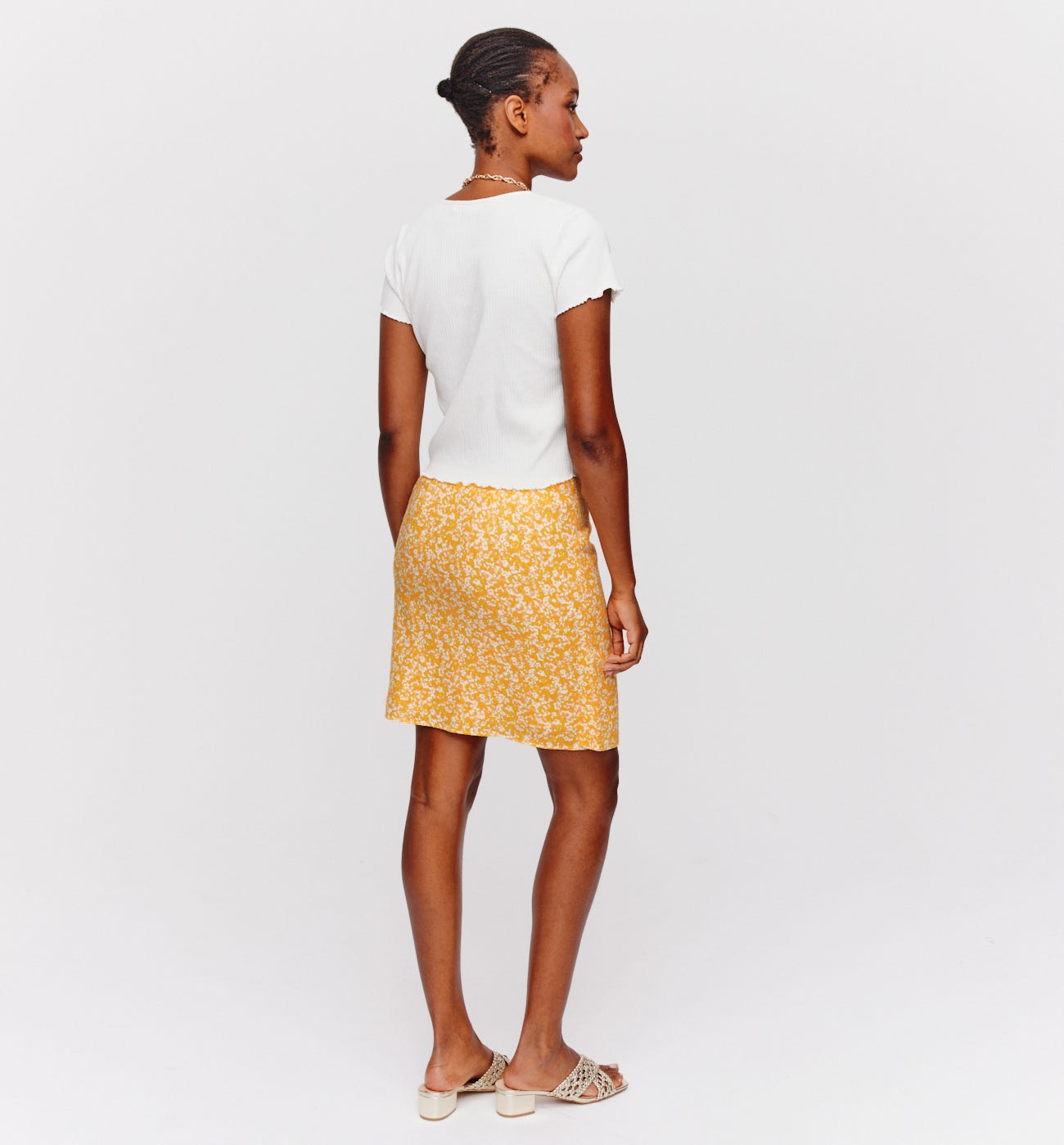 Short patterned skirt
