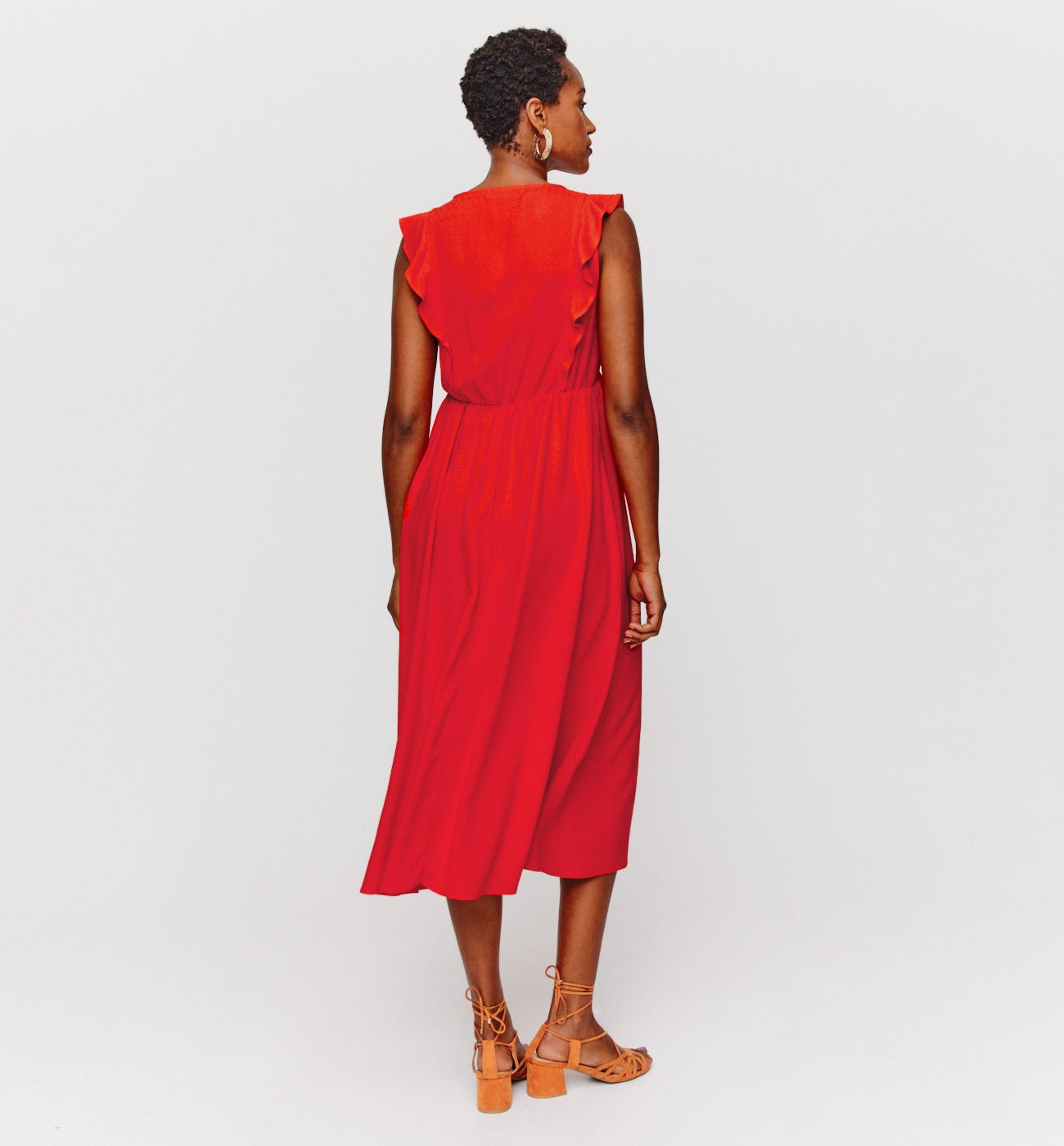 Mid-length plain dress