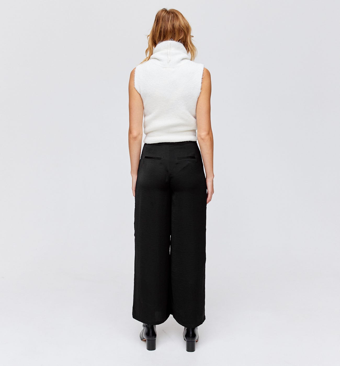 Wideleg lace detail trousers