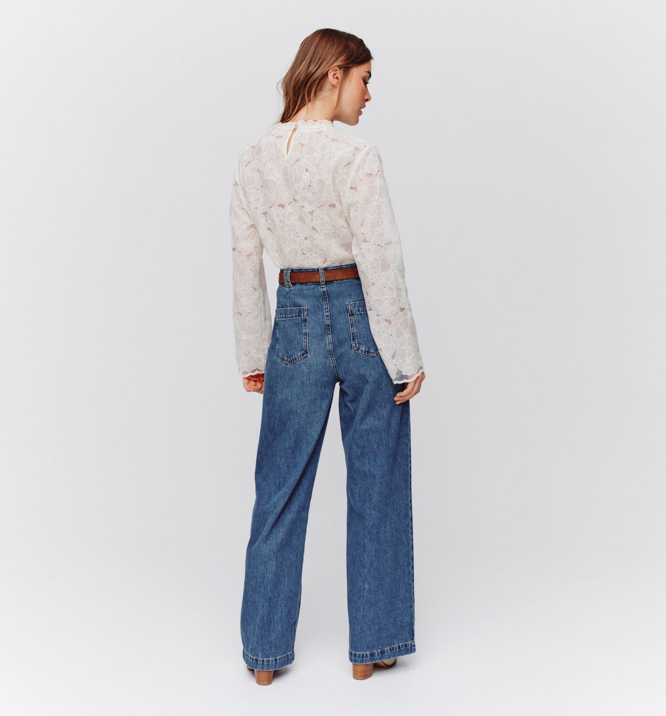 Jeans larghi vita alta