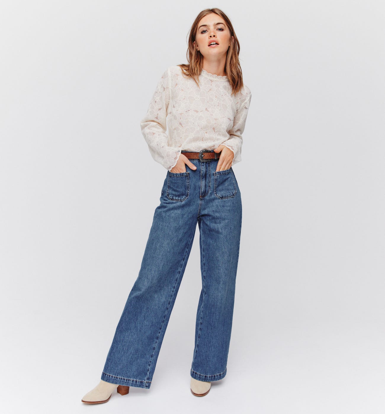 Jeans larghi vita alta