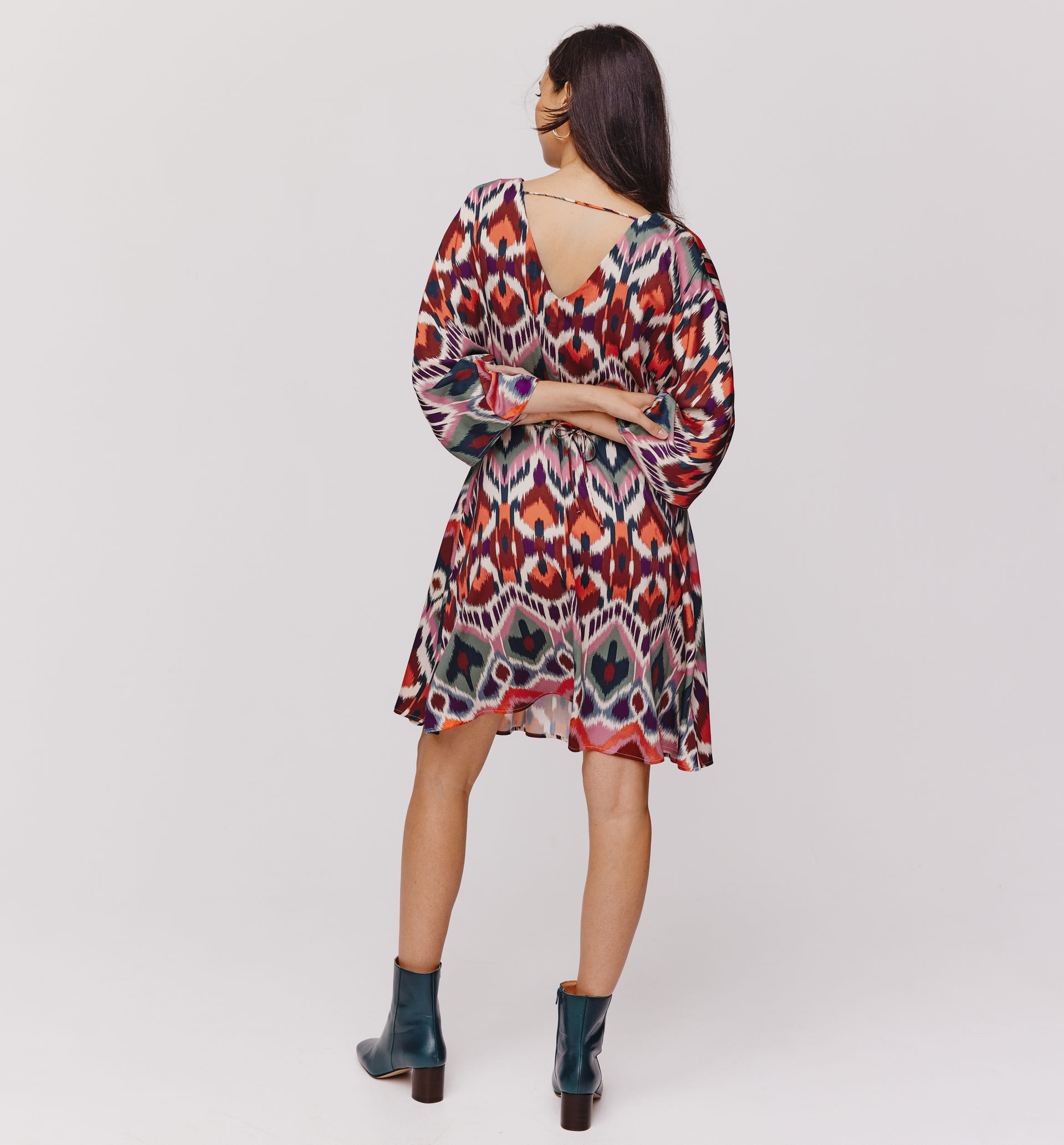 Vestido corto sedoso