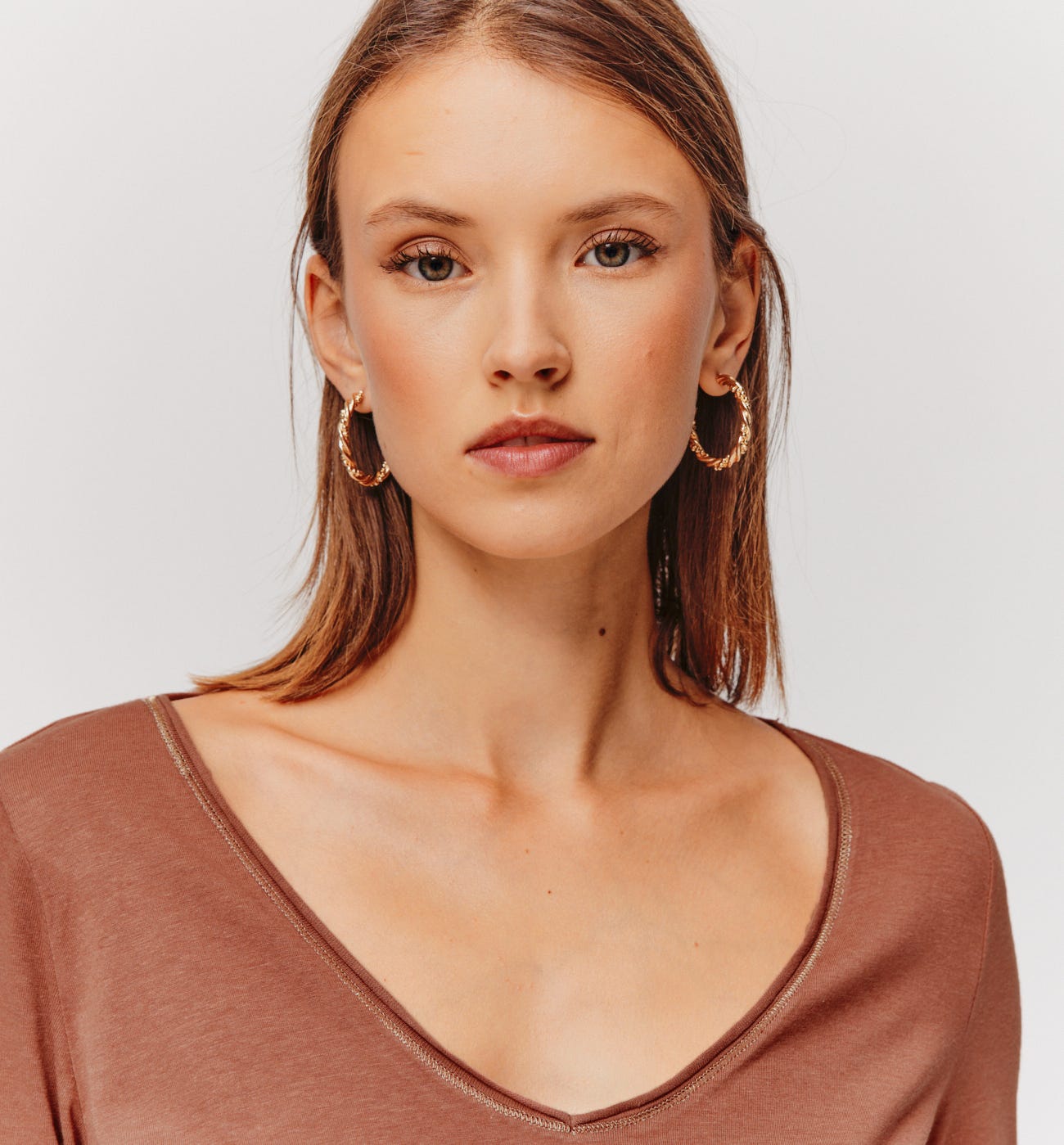 Camiseta cuello V