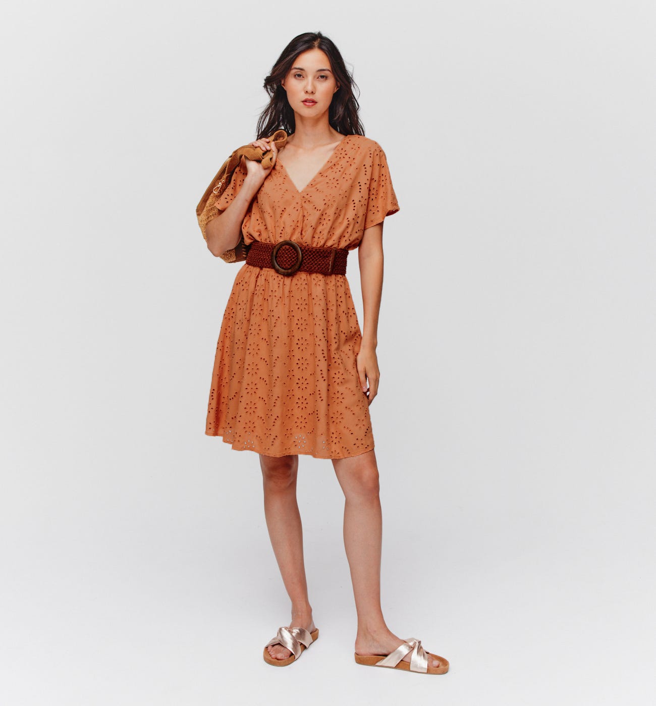 Robe en broderie anglaise