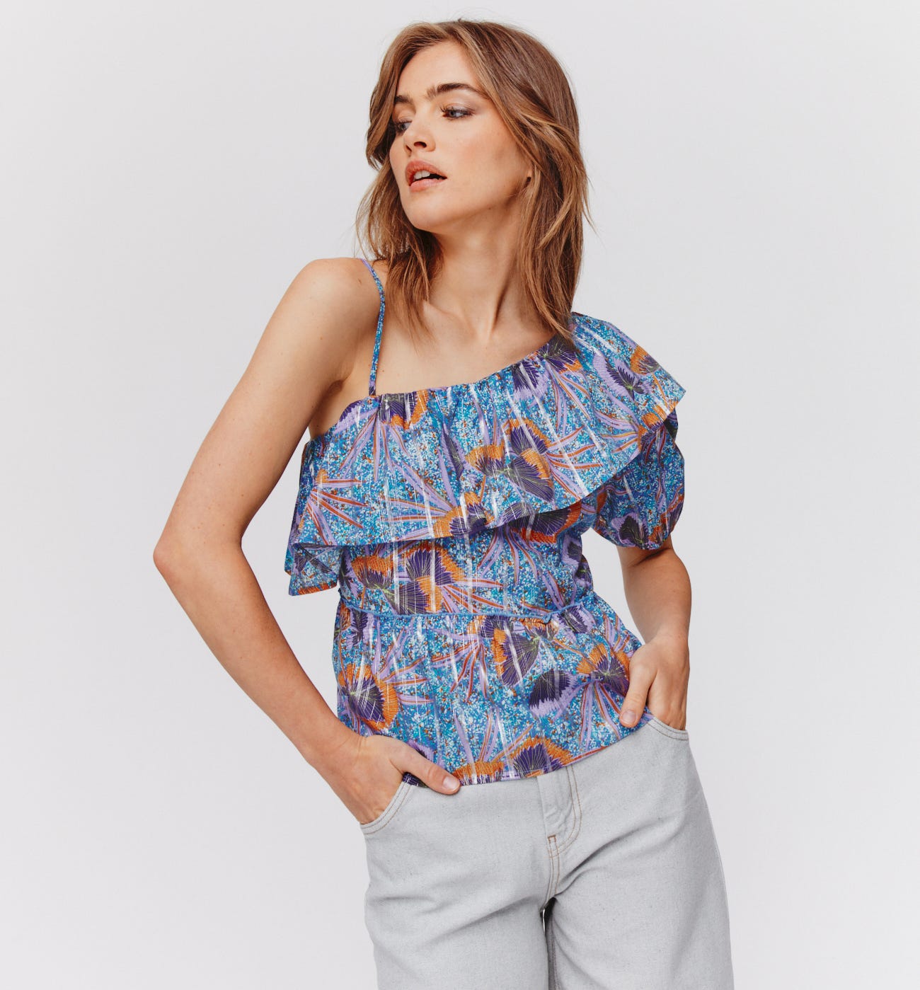 Top one shoulder