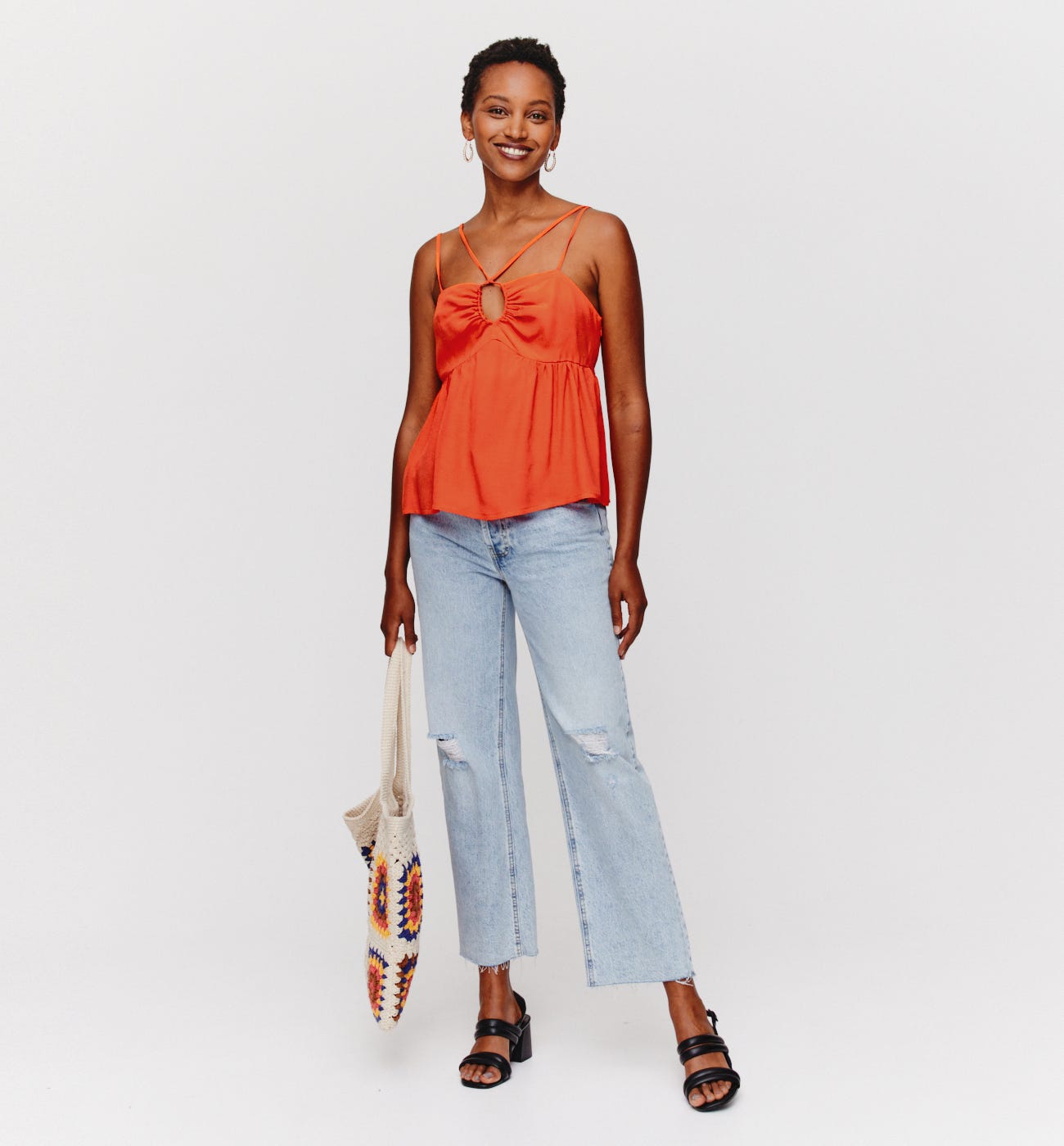 Low neckline top