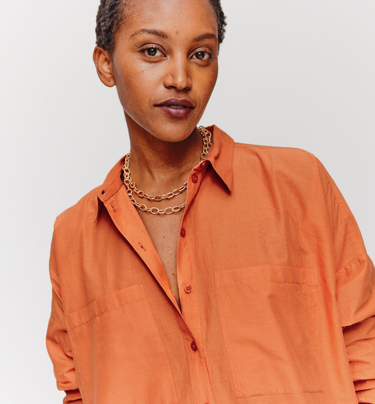 Bluse mit englischer Stickerei