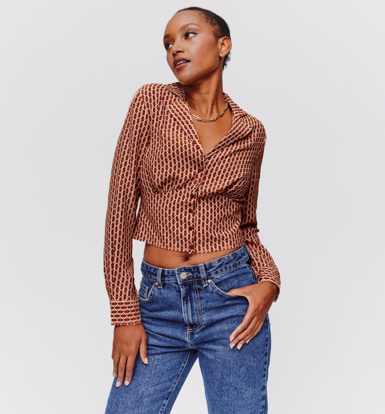 Short patterned shirt