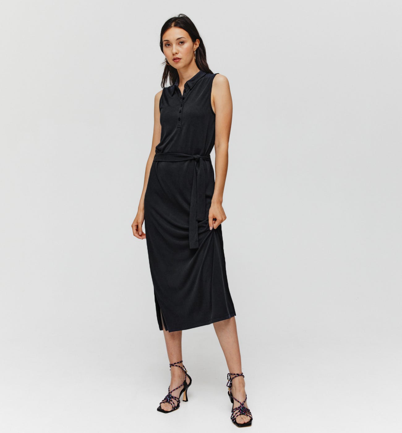 Sleeveless dress