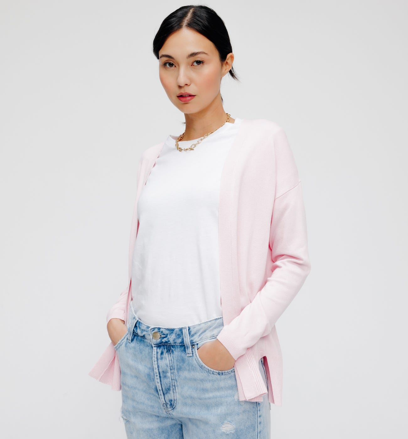 Lightweight plain cardigan