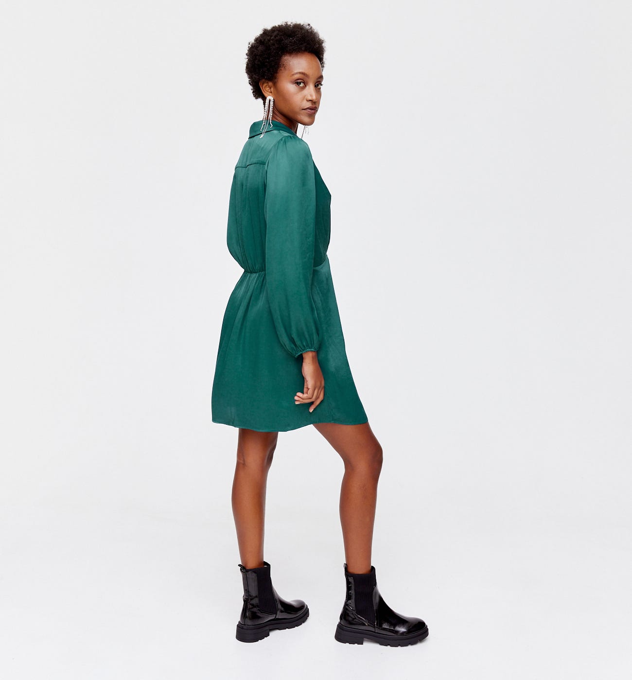 Robe courte en satin Femme