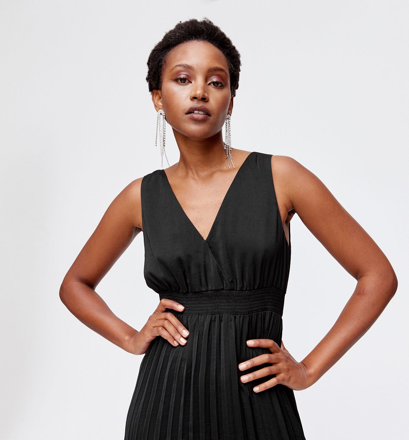 Lace-detail pleated dress