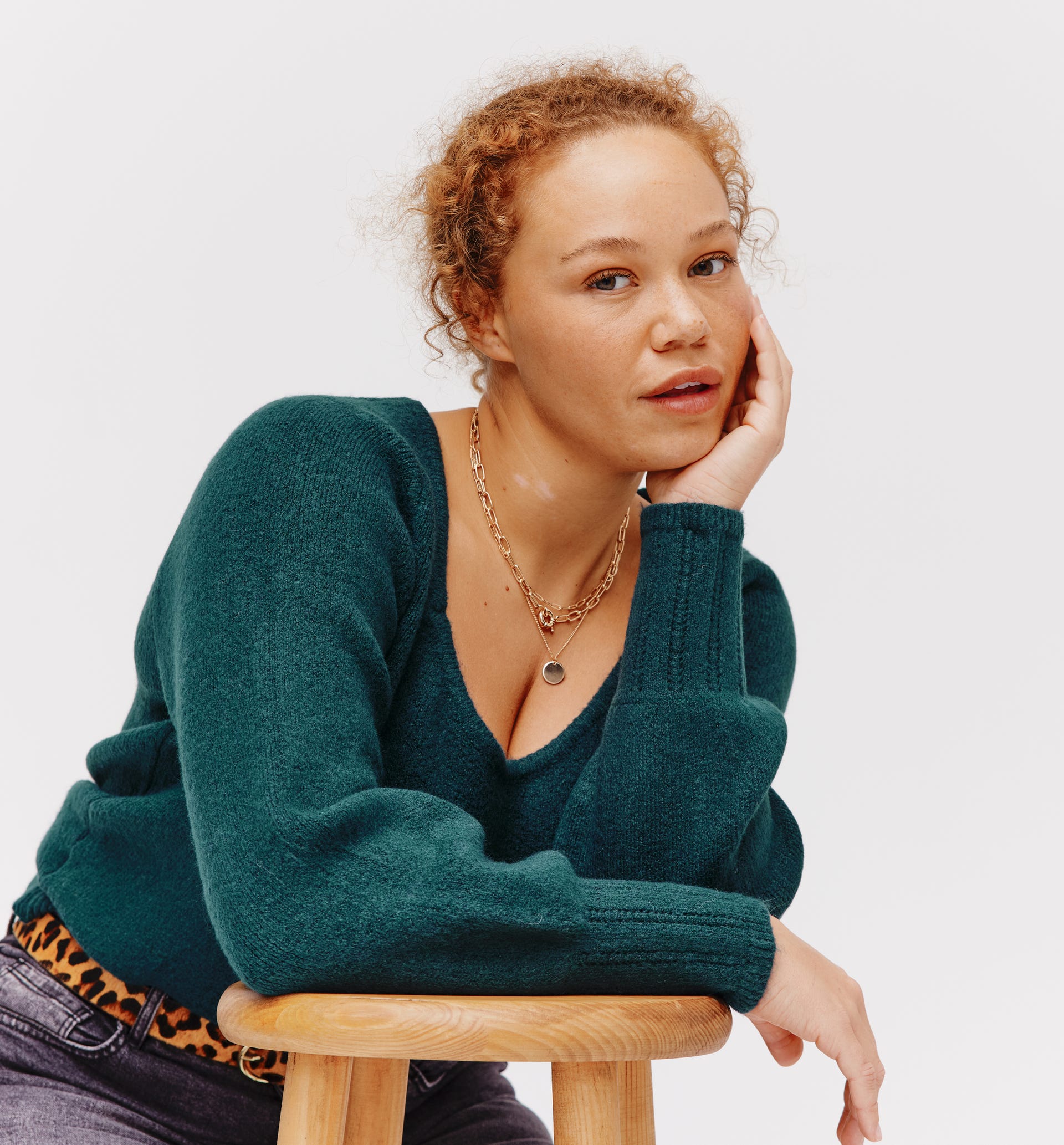 Puff-sleeved jumper