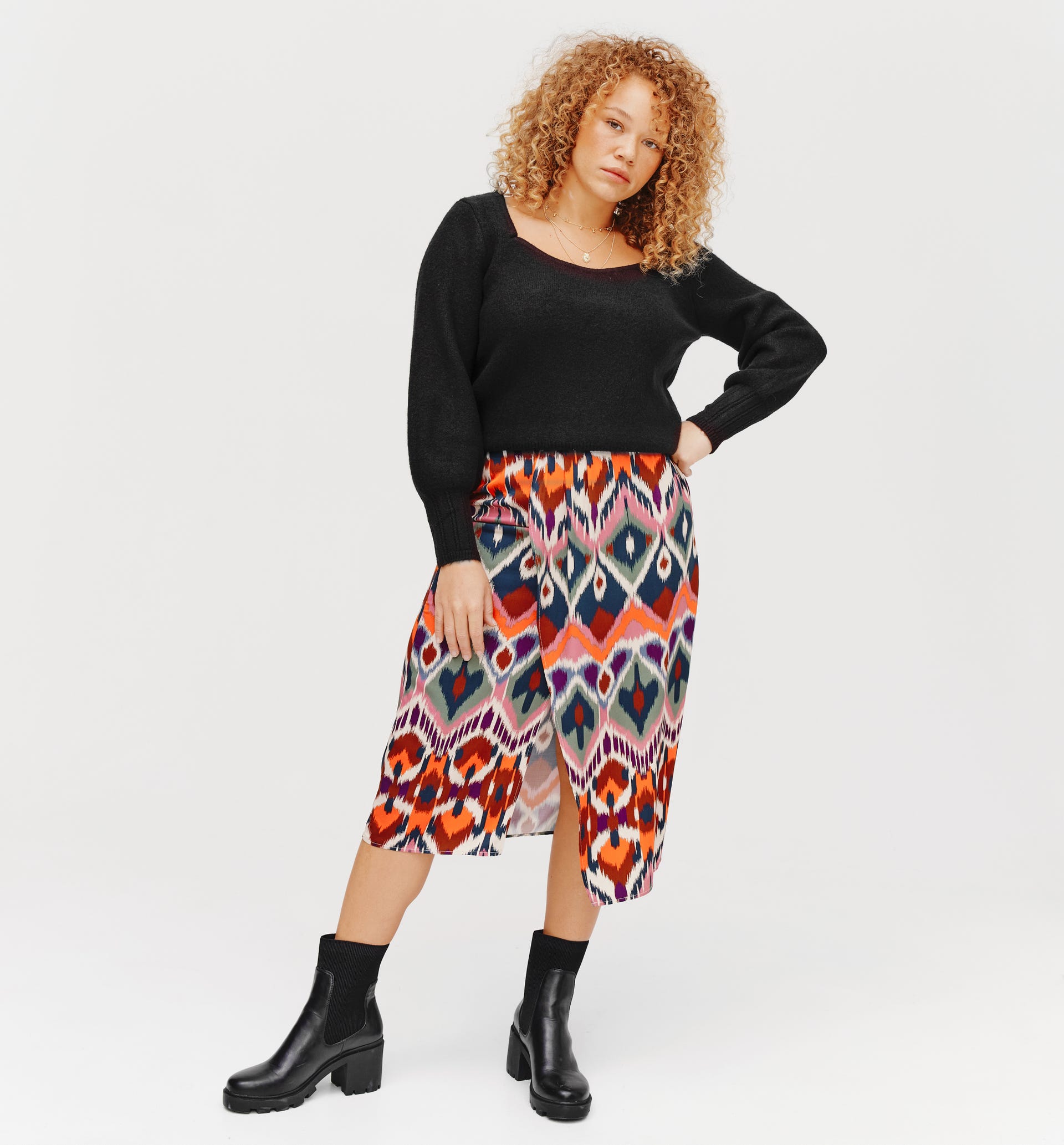 Puff-sleeved jumper