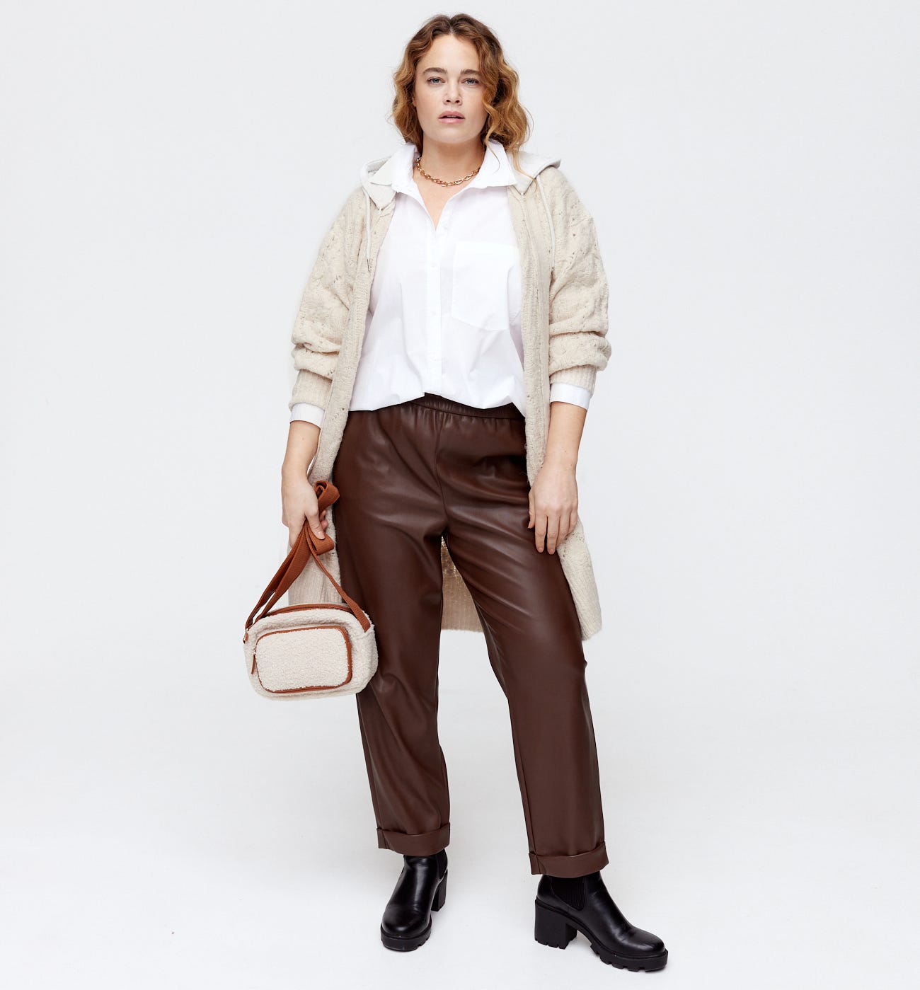 Maxi cardigan con cappuccio