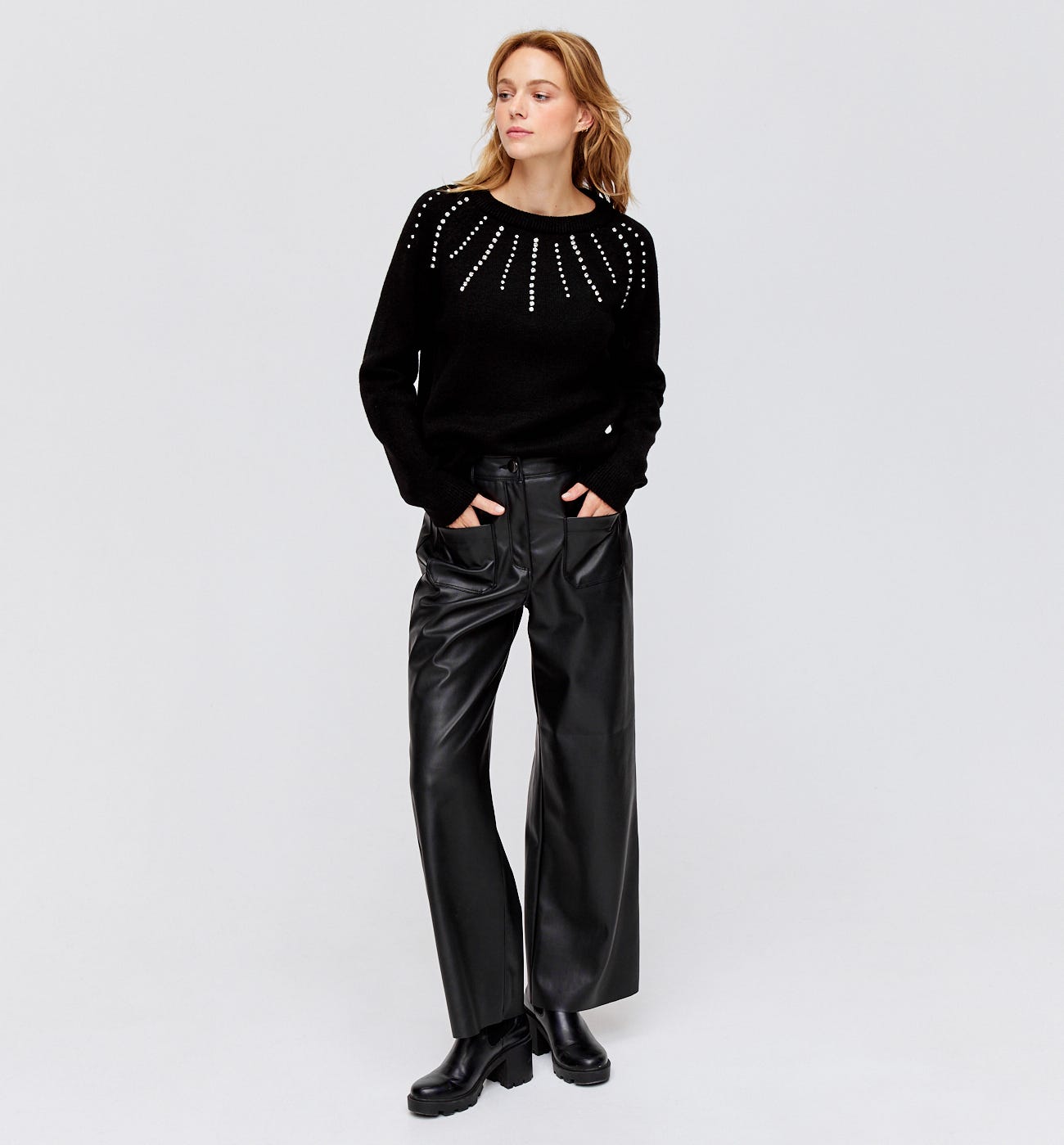 Oversize-Pullover mit Strass