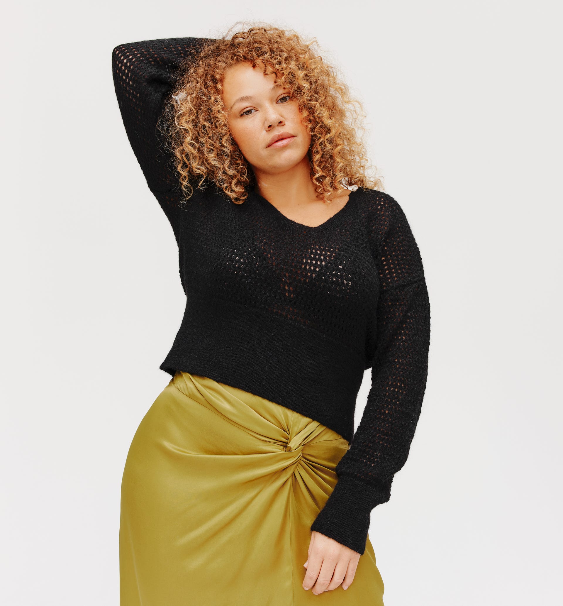 Short openwork jumper
