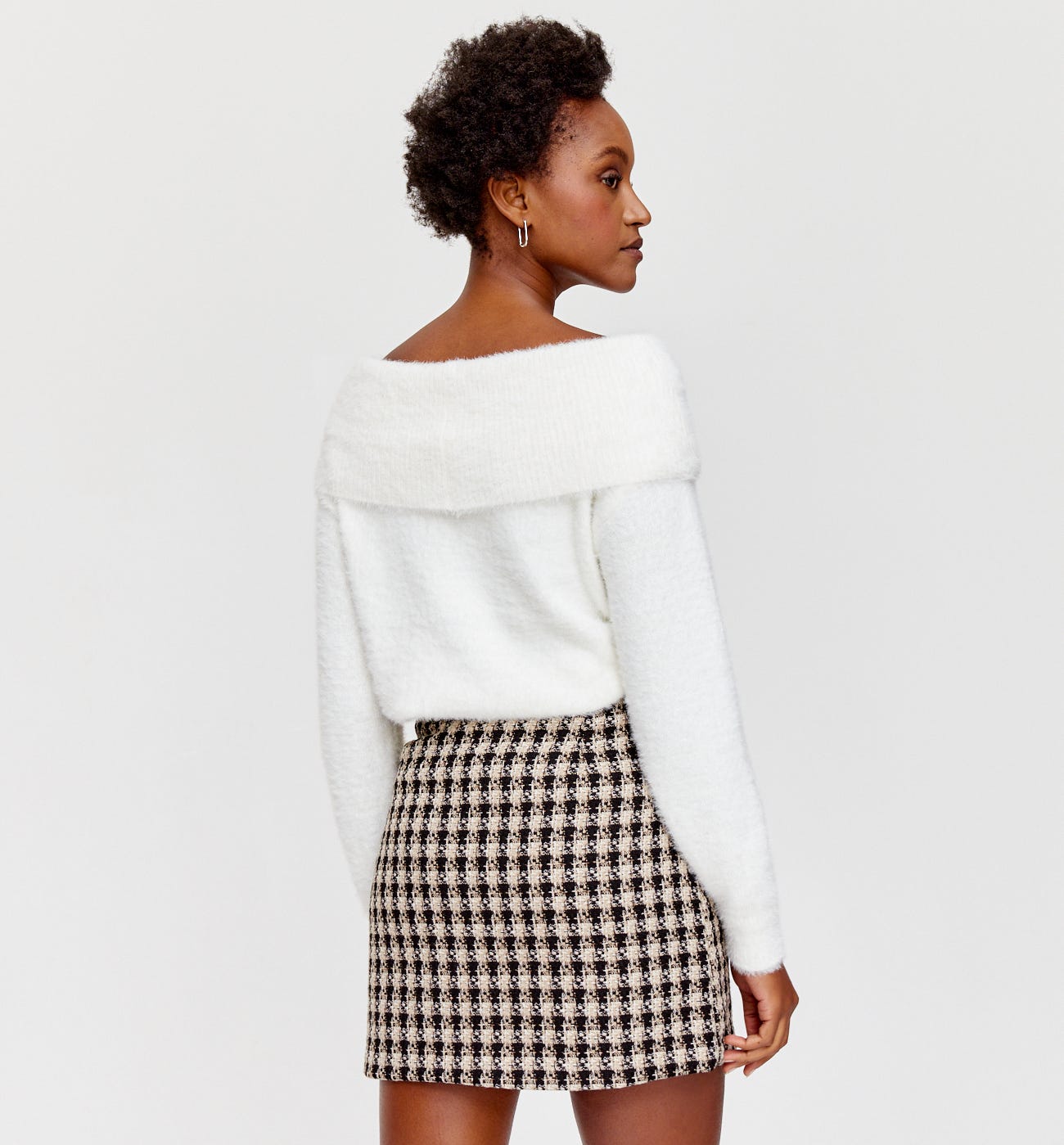 Cowl neck jumper