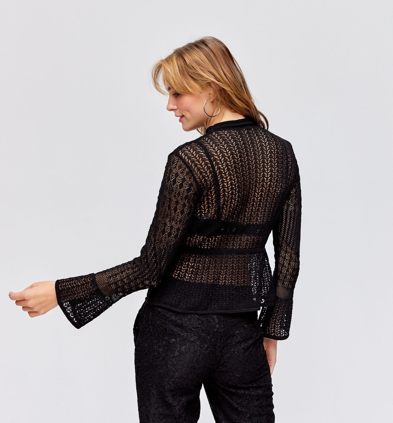 Lace knit jumper